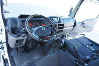 NISSAN CABSTAR NT400 ABIERTO