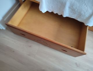 Cama eléctrica diván y escritorio