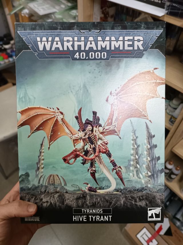 tirano de enjambre sellado