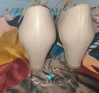 Zapatos piel cuña