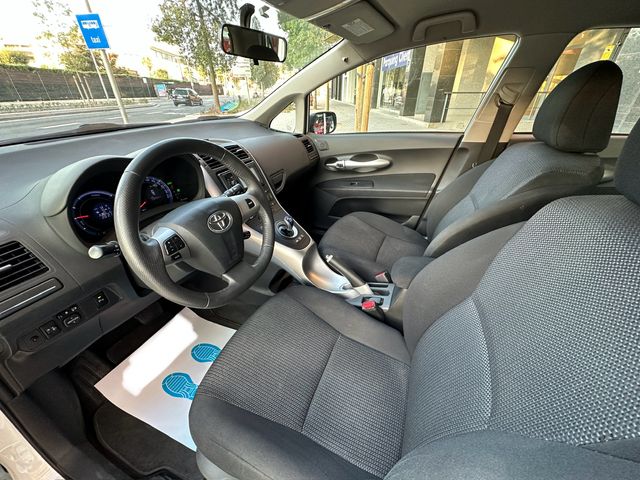 Toyota Auris Híbrido ECO