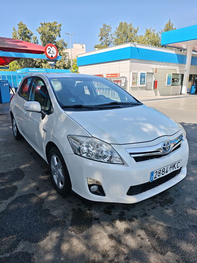 Toyota Auris Híbrido ECO