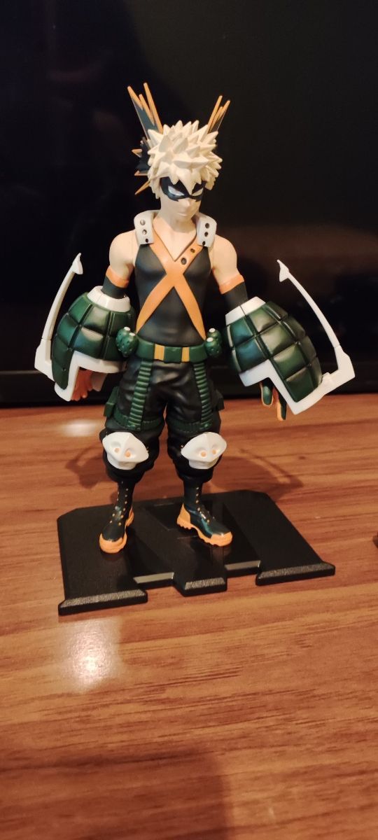 FIGURA KATSUKI MY HERO ACADEMIA