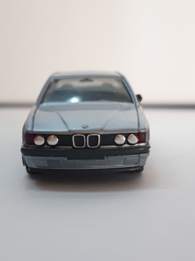 HERPA 1/87 BMW 735i