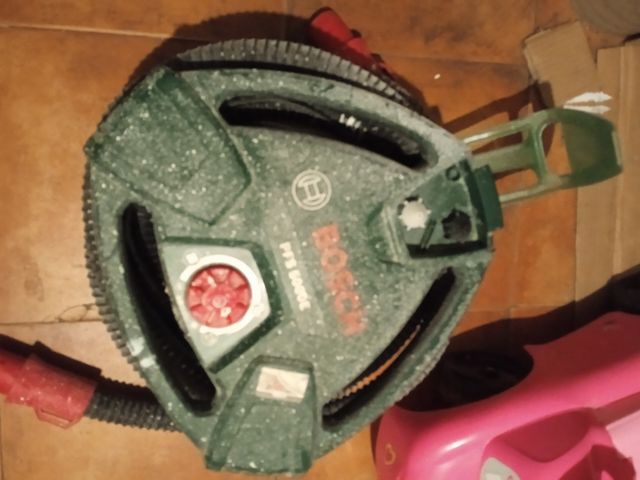 Maquina de pintar marca Bosch