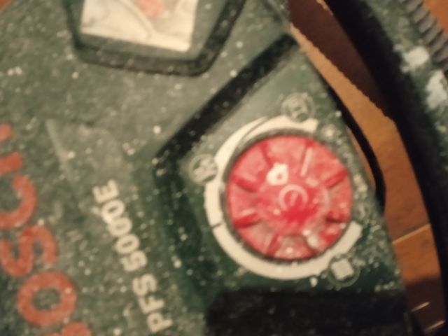 Maquina de pintar marca Bosch