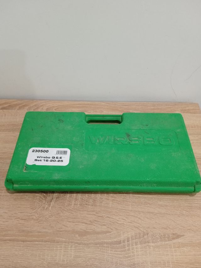 Maquina Wirsbo fontanero 