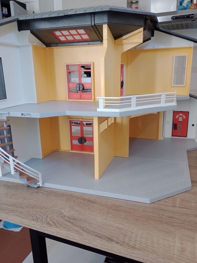 Casetta Bambole PlayMobil senza mobilio