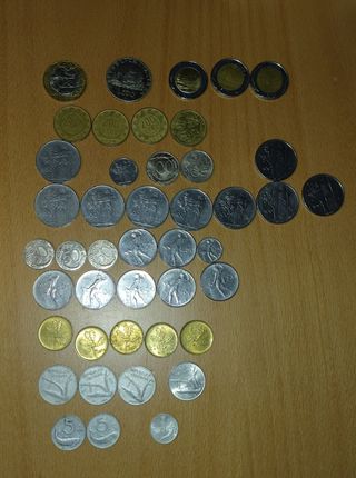 Lotto lire carta e monete varie 