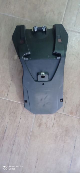 Guardabarros portamatrícula BMW F800 GT
