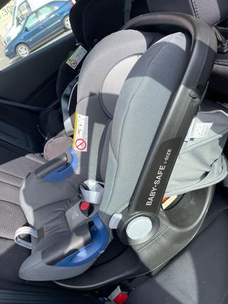 Silla coche bebe + BASE (Britax Romer Baby Safe)