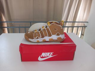 Nike air more uptempo
