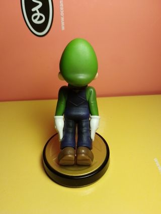Amiibo Luigi