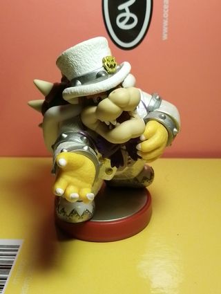 Amiibo Bowser Elegante
