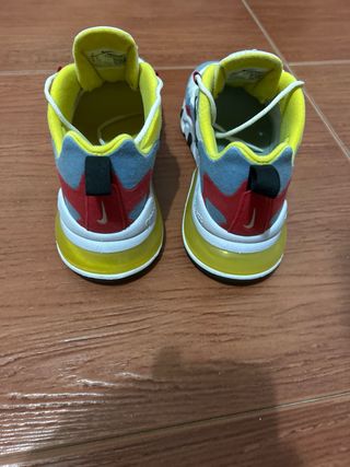 Tenis Nike Air 270 react