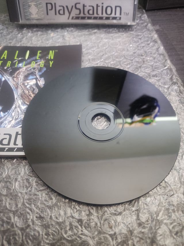 Alien Trilogy Platinum PS1 PAL ESP