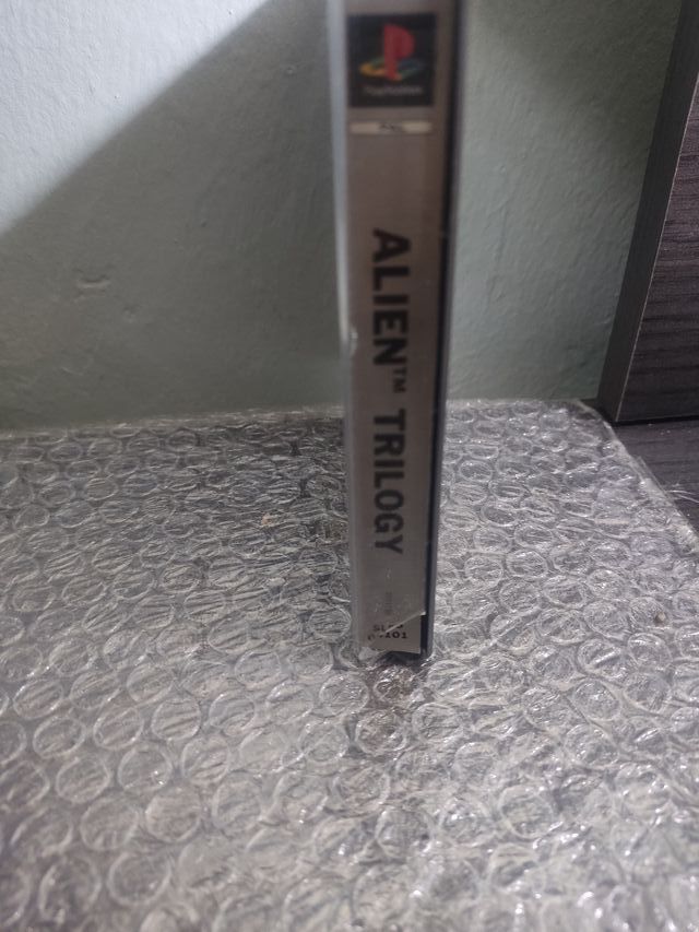 Alien Trilogy Platinum PS1 PAL ESP