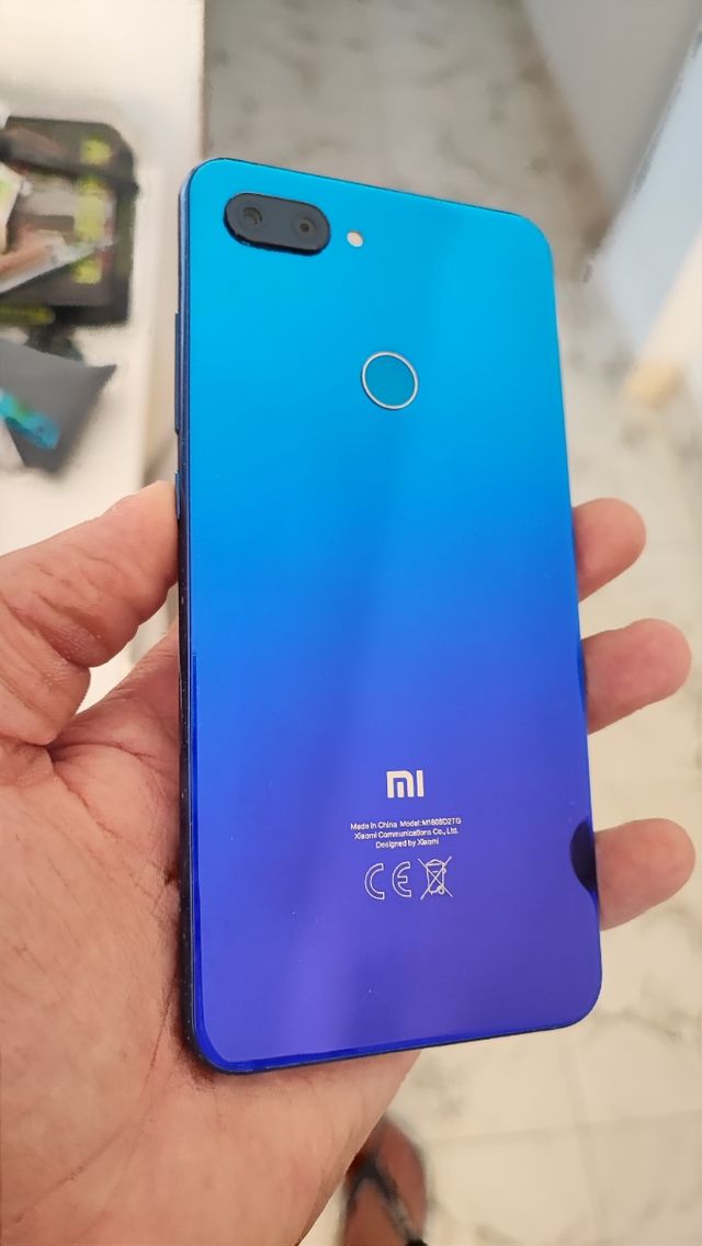 Xiaomi 8 Lite Azul