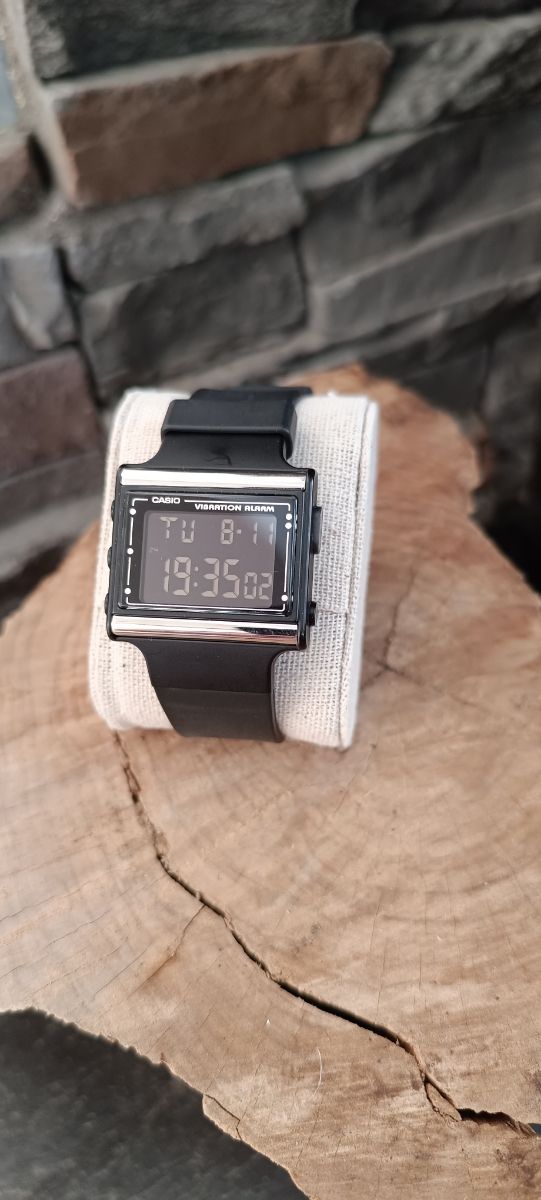 Reloj CASIO W-110
