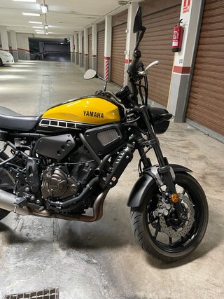 Yamaha xsr 700 60 aniversario