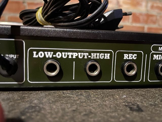 Mezclador karaoke 8 entradas