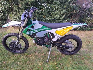 Rieju mr 300