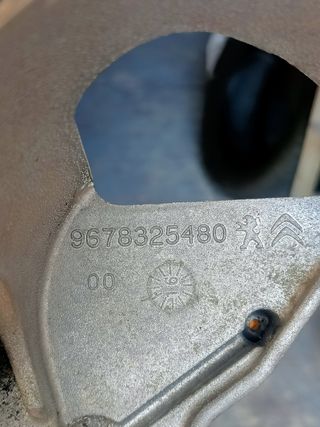 Soporte filtro combustible Citroen C3 Picasso 1.6