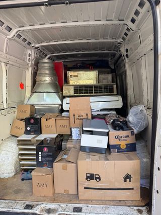 mudanzas y transporte  con furgone