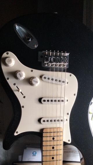 Guitarra beringher en 70,€