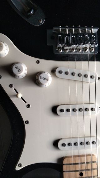 Guitarra beringher en 70,€