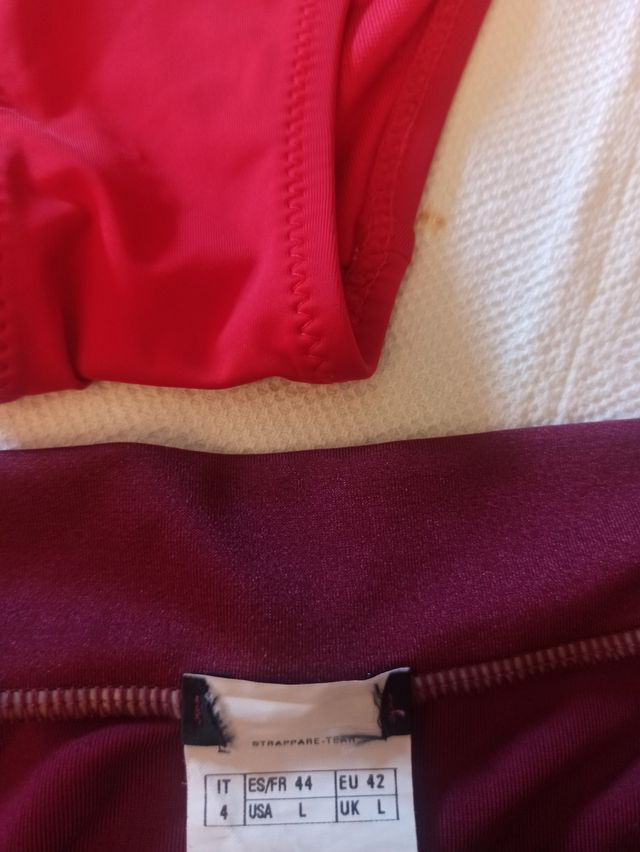 Set di costumi, come nuovi