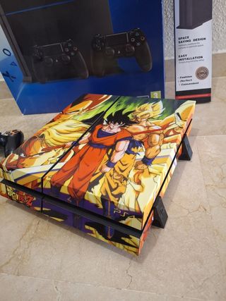 PLAYSTATION 4 . 1T