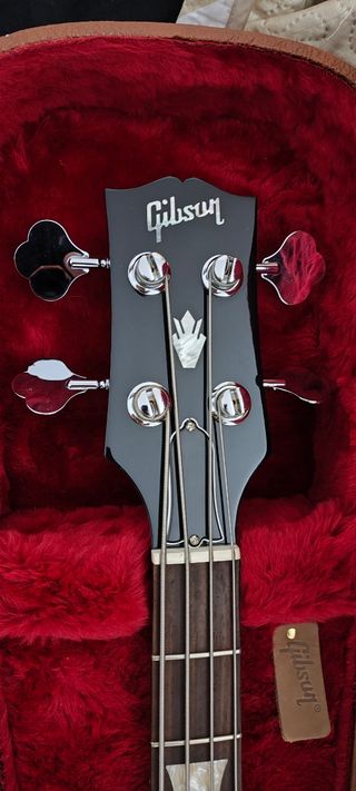 Gibson Sg Bajo 