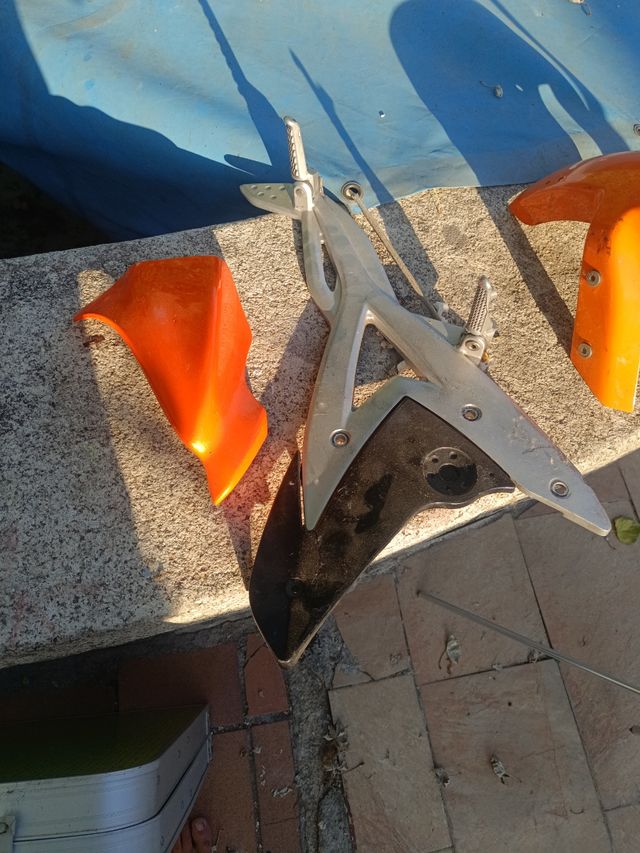 Piezas Kawasaki er6n 