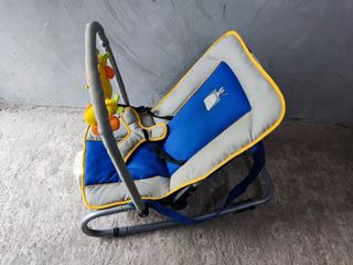SILLA MECEDORA BEBE