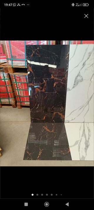 Azulejos y Porcelánico para tu obra 🏗️