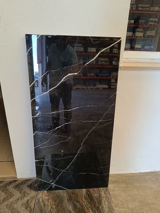 Azulejos y Porcelánico para tu obra 🏗️