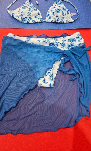 Bikini Mujer de 3 Piezas con Pareo Liso Estampado