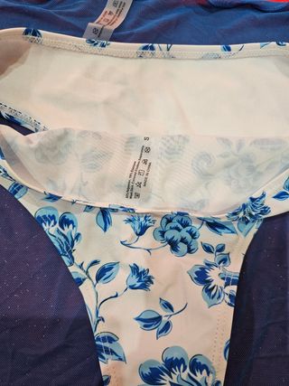 Bikini Mujer de 3 Piezas con Pareo Liso Estampado