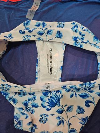 Bikini Mujer de 3 Piezas con Pareo Liso Estampado