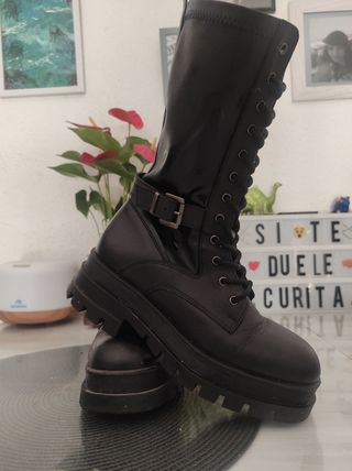 Botas piel militares altas mujer