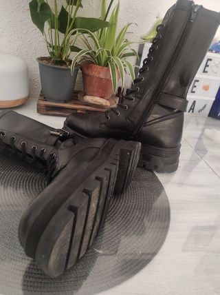 Botas piel militares altas mujer