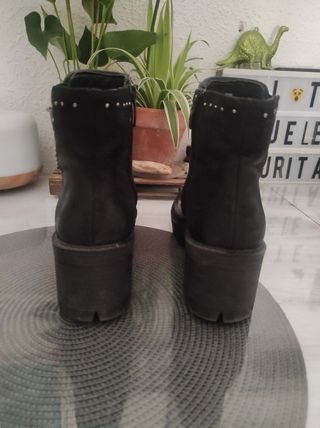 Botines tacón bajo