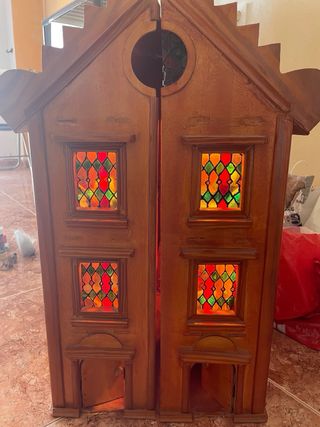 Casita de madera artesanal