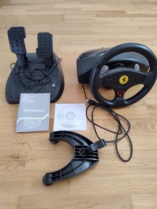 Volante Thrustmaster Ferrari PC/PS3