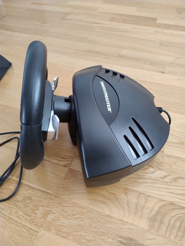 Volante Thrustmaster Ferrari PC/PS3