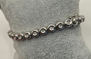 Pulsera riviere de oro de 18 kt con diamantes