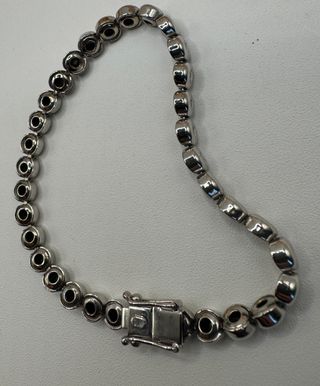 Pulsera riviere de oro de 18 kt con diamantes