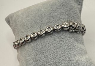 Pulsera riviere de oro de 18 kt con diamantes