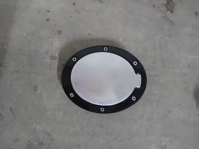 Tapa depósito deportiva Mazda 6, válida para 3